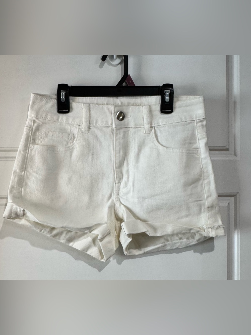 American Eagle Outfitters Off-White Cuffed Denim Shorts